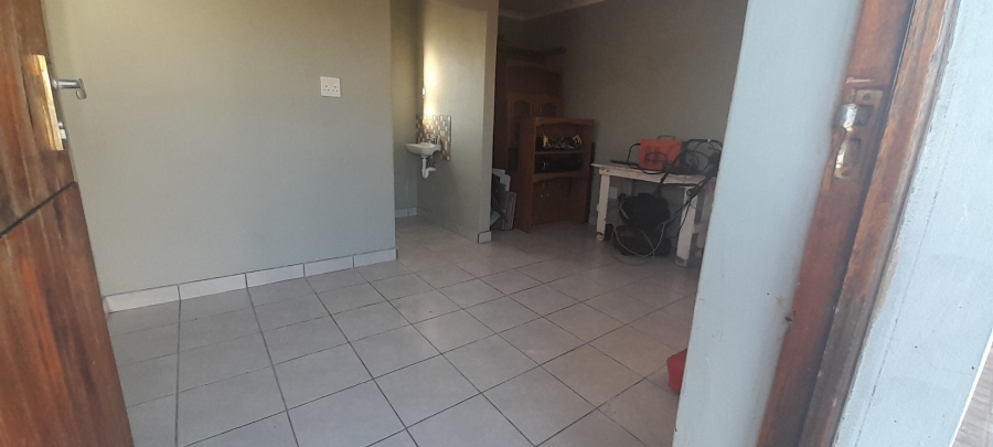 3 Bedroom Property for Sale in Fairview Eastern Cape